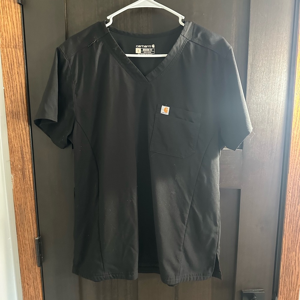 Carhartt women’s scrub top